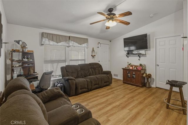 1117 Redwood Avenue 17, El Cajon, CA 92019