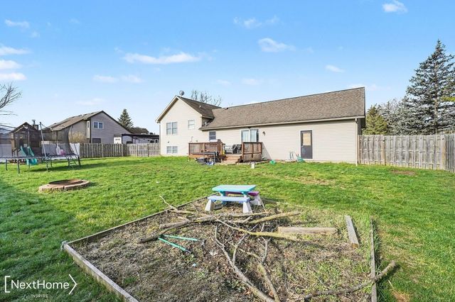 8011 Rose Lane, Goodrich, MI 48438