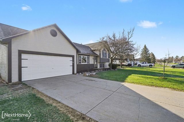 8011 Rose Lane, Goodrich, MI 48438