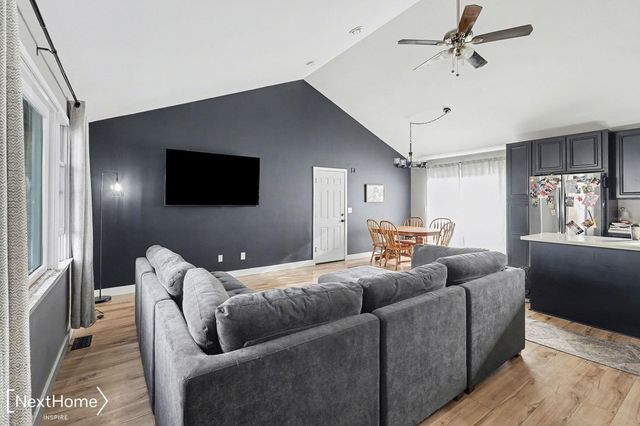 8011 Rose Lane, Goodrich, MI 48438