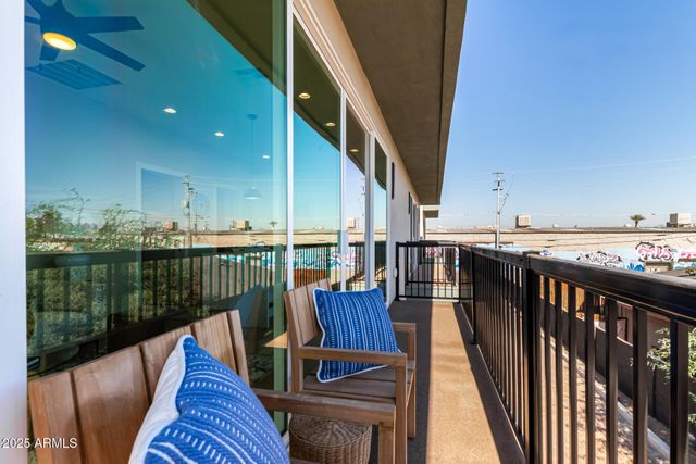 1728 W Sherman Street, Phoenix, AZ 85007