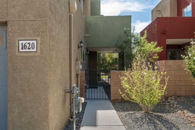 1620 Gulfstream Drive SE, Albuquerque, NM 87123