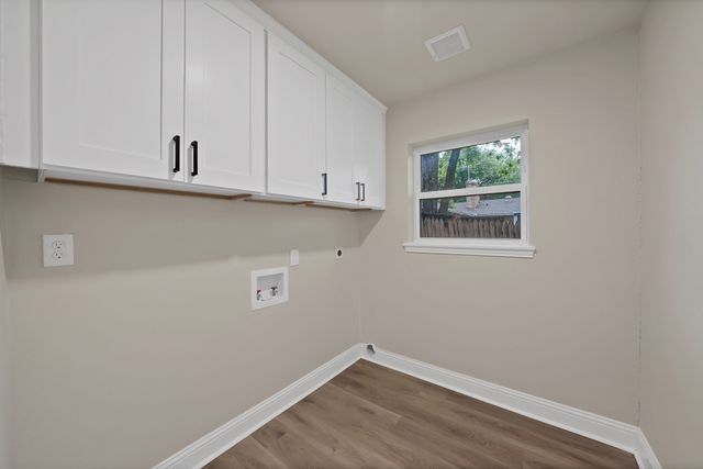 3115 Ponder Drive, Dallas, TX 75229