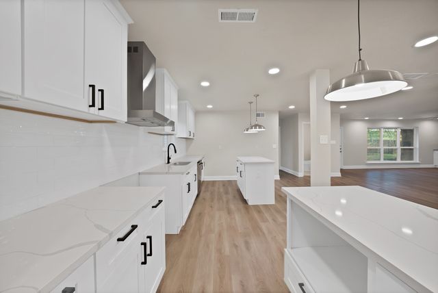 3115 Ponder Drive, Dallas, TX 75229