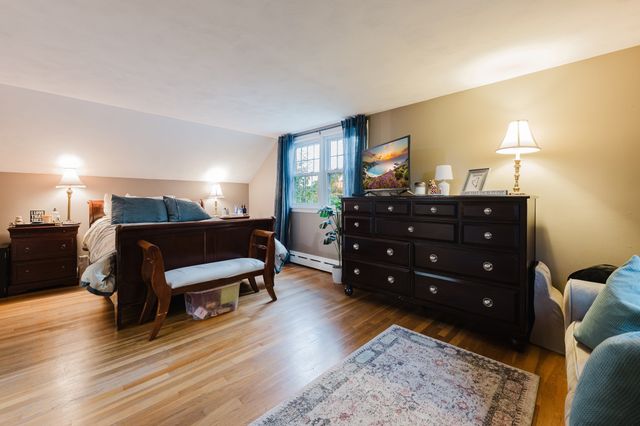 29 Evergreen St, Fairhaven, MA 02719