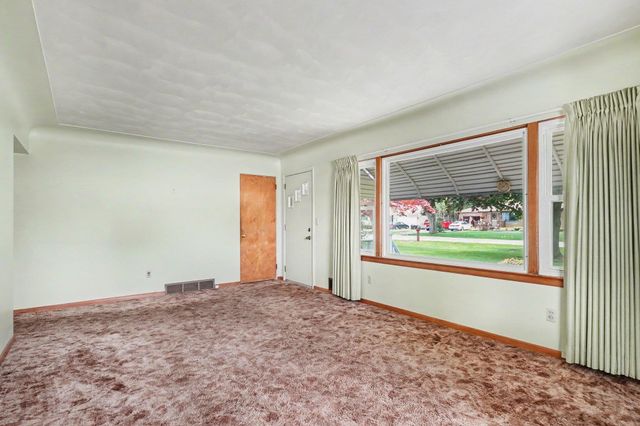 2340 Vean Street, Saginaw, MI 48603