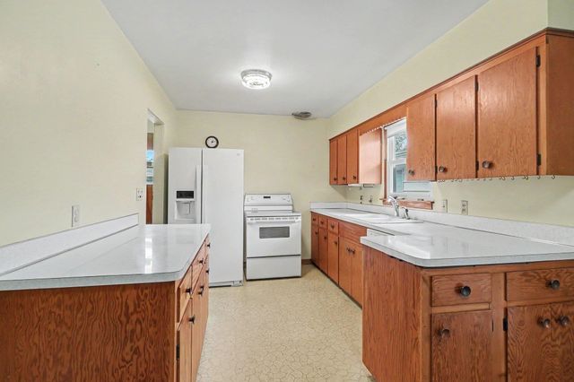 2340 Vean Street, Saginaw, MI 48603