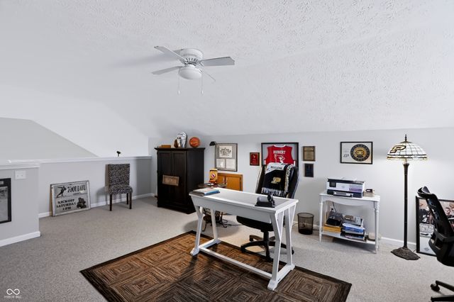 3290 W Sunset Drive S, Greenfield, IN 46140