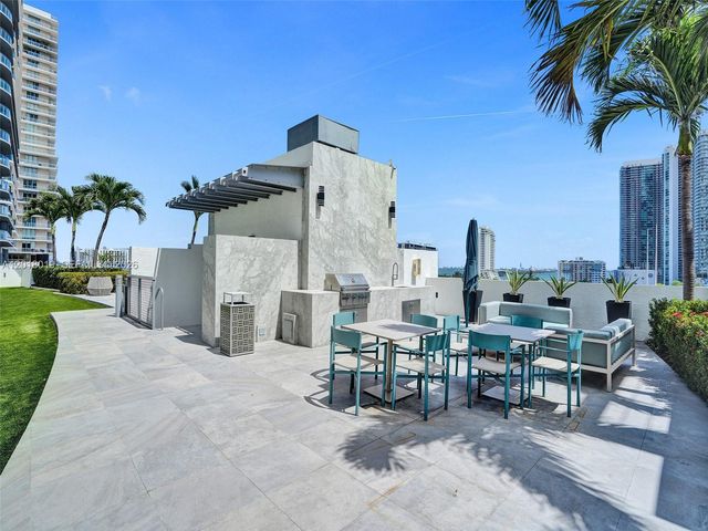 3301 NE 1st Ave M0503, Miami, FL 33137