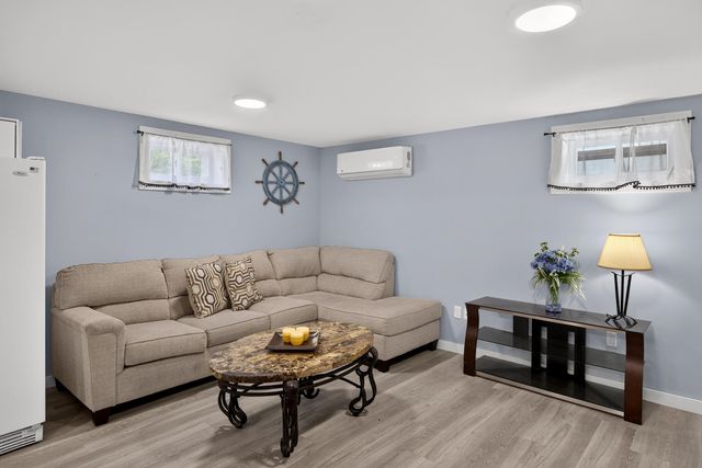 7 Sandy Hill Lane Unit A, Provincetown, MA 02657