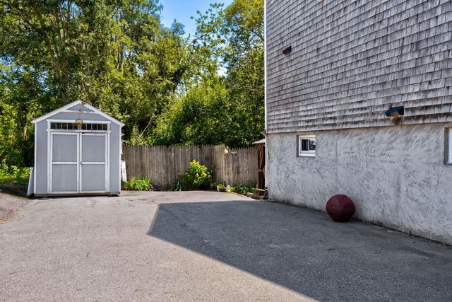 7 Sandy Hill Lane Unit A, Provincetown, MA 02657