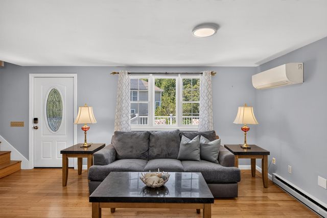 7 Sandy Hill Lane Unit A, Provincetown, MA 02657
