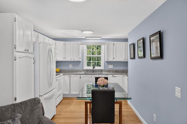7 Sandy Hill Lane Unit A, Provincetown, MA 02657