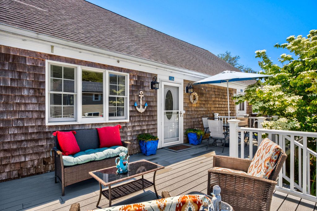 7 Sandy Hill Lane Unit A, Provincetown, MA 02657