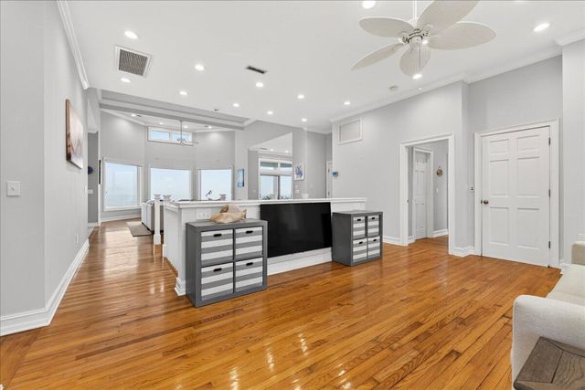 210 Ocean Boulevard, Isle Of Palms, SC 29451