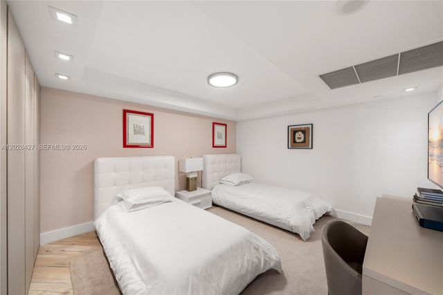 2301 Collins Avenue 1432, Miami Beach, FL 33139
