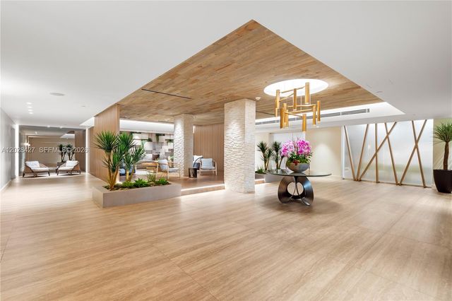 2301 Collins Avenue 1432, Miami Beach, FL 33139