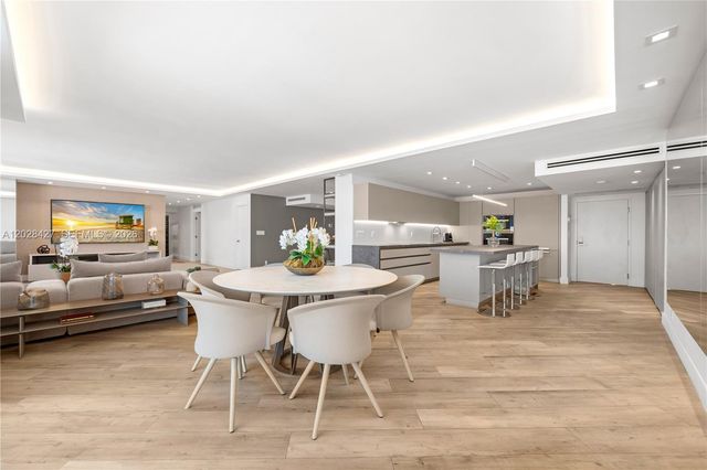 2301 Collins Avenue 1432, Miami Beach, FL 33139