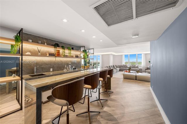 2301 Collins Avenue 1432, Miami Beach, FL 33139