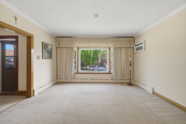4904 S Karlov Avenue, Chicago, IL 60632