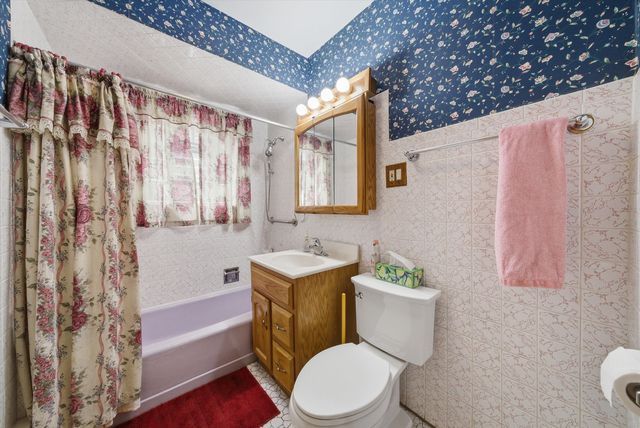 4904 S Karlov Avenue, Chicago, IL 60632