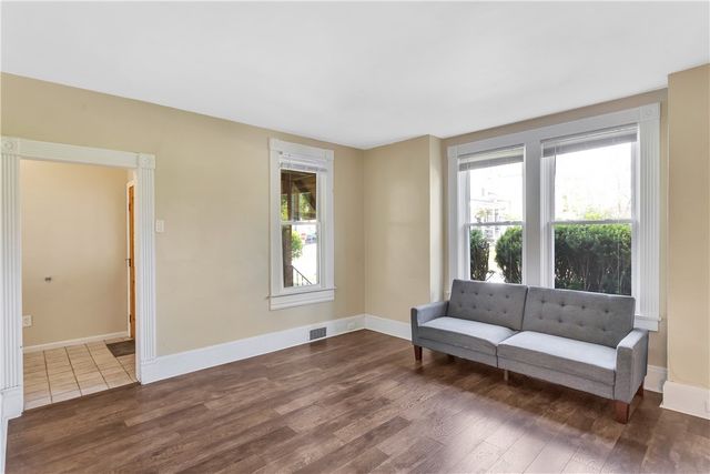 54 First St, North Irwin, PA 15642