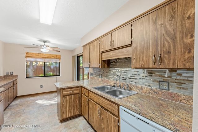 9030 York Lane 12d, West Melbourne, FL 32904