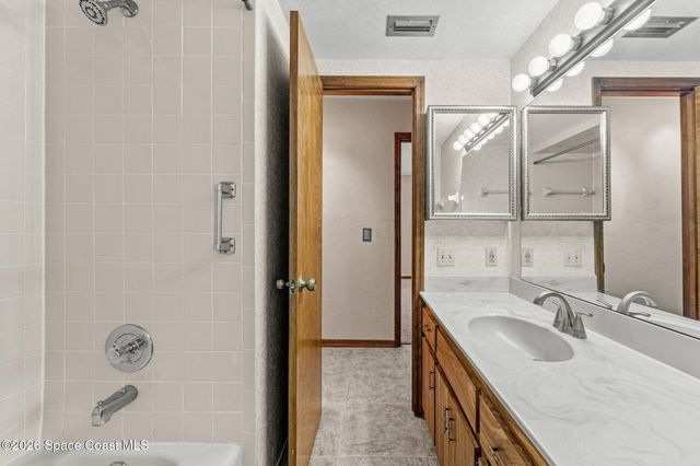 9030 York Lane 12d, West Melbourne, FL 32904
