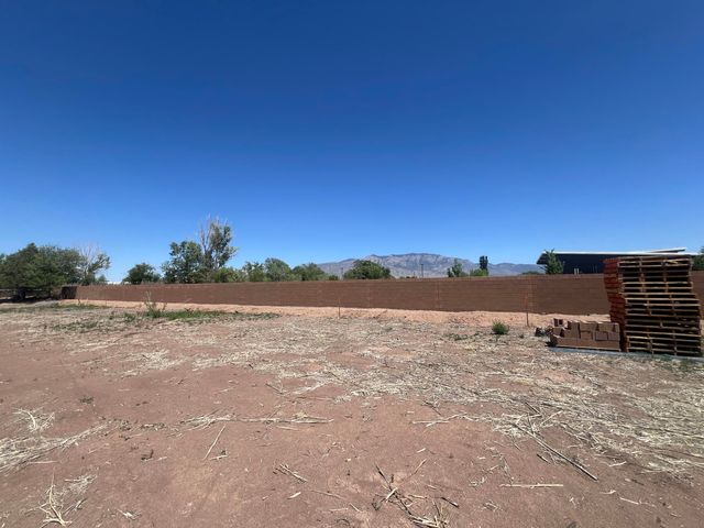 420 Pueblito Road, Corrales, NM 87048