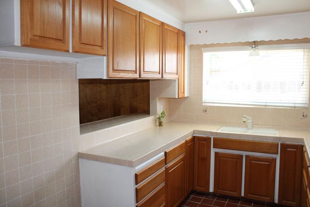 1525 Franklin Ave, Tracy, CA 95376