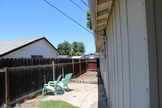 1525 Franklin Ave, Tracy, CA 95376