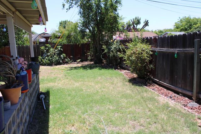 1525 Franklin Ave, Tracy, CA 95376