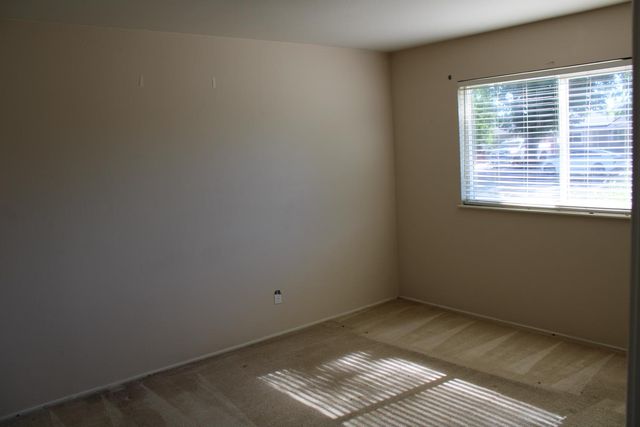 1525 Franklin Ave, Tracy, CA 95376