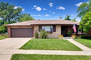 7420 Gladiola Avenue, Hanover Park, IL 60133