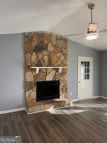 1233 Woodland Court SE, Conyers, GA 30013