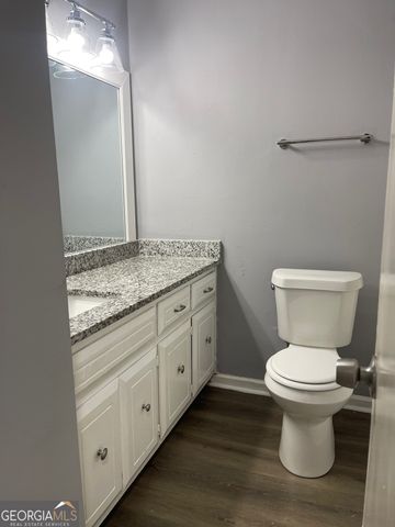 1233 Woodland Court SE, Conyers, GA 30013