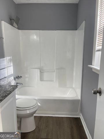 1233 Woodland Court SE, Conyers, GA 30013