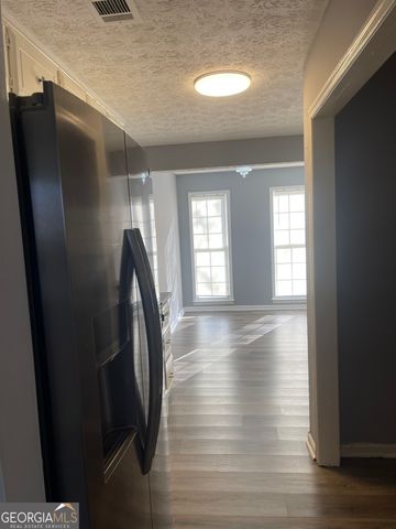 1233 Woodland Court SE, Conyers, GA 30013