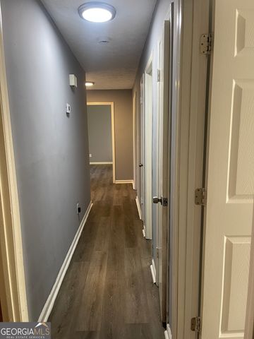 1233 Woodland Court SE, Conyers, GA 30013