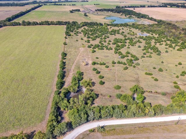 7720 County Road 1135, Leonard, TX 75452