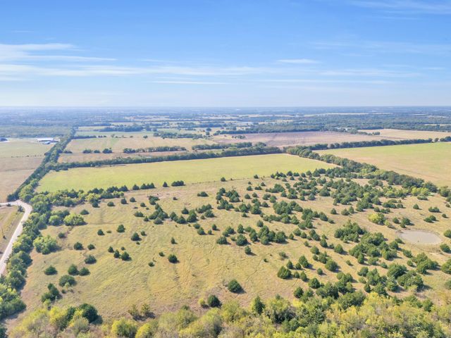 7720 County Road 1135, Leonard, TX 75452