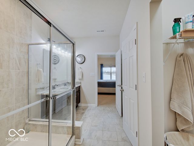 6911 W Rosewood Drive, Mccordsville, IN 46055