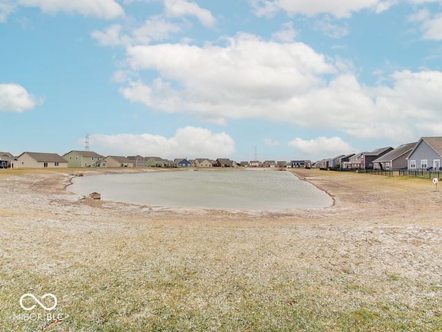 6911 W Rosewood Drive, Mccordsville, IN 46055