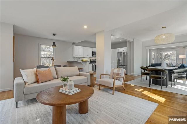 82 Essex Avenue, Glen Ridge, NJ 07028