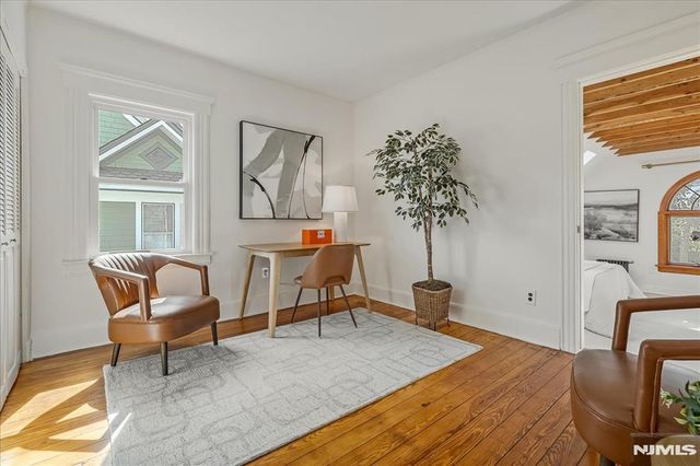 82 Essex Avenue, Glen Ridge, NJ 07028