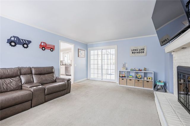 2 Park Bluff Way, Pittsford, NY 14534