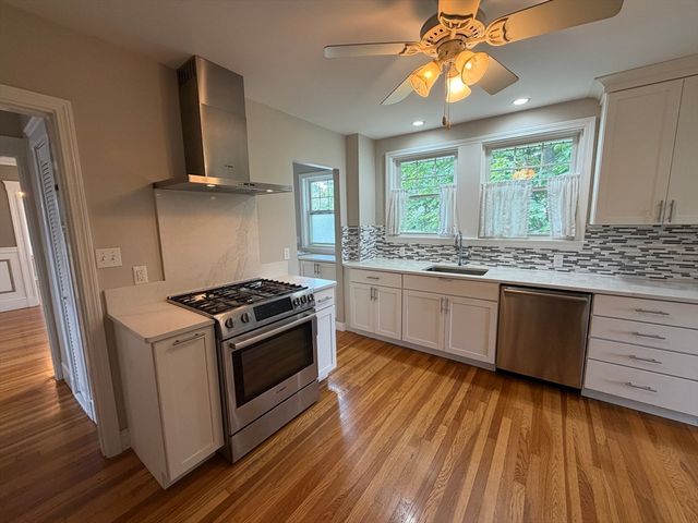 49-51 Harding Ave. 49, Belmont, MA 02478