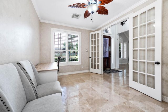 203 Bay Bridge Drive, Sugar Land, TX 77478