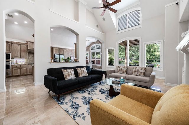 203 Bay Bridge Drive, Sugar Land, TX 77478
