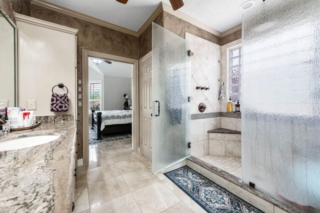 203 Bay Bridge Drive, Sugar Land, TX 77478